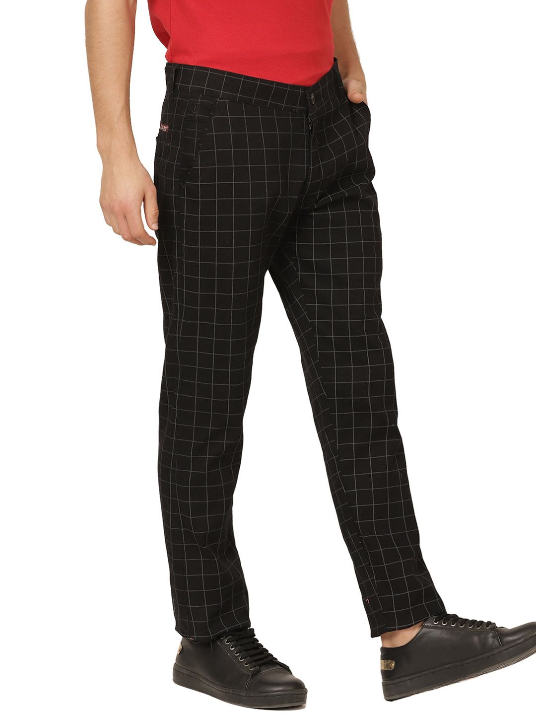 Men Black Casual Trousers - Tahvo India