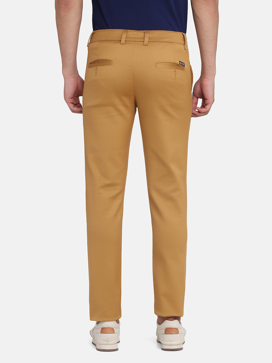 Men Brown Slim Fit Chinos - Tahvo India