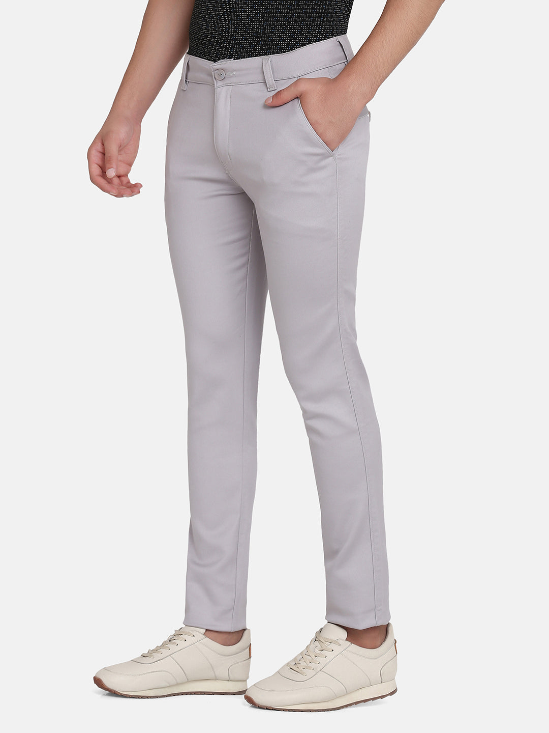 Men Grey Chinos - Tahvo India