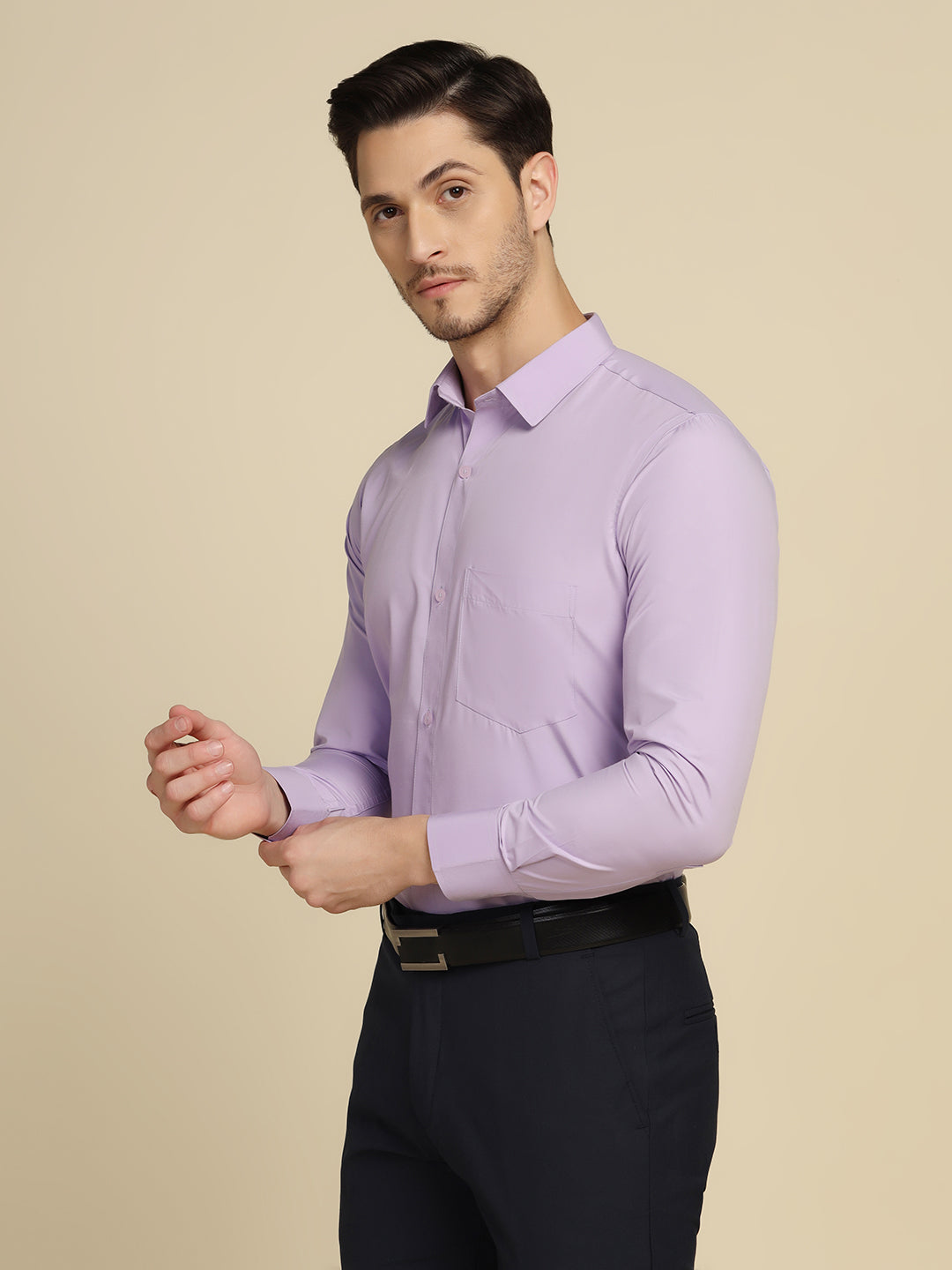 Men Purple Solid Shirt - Tahvo India