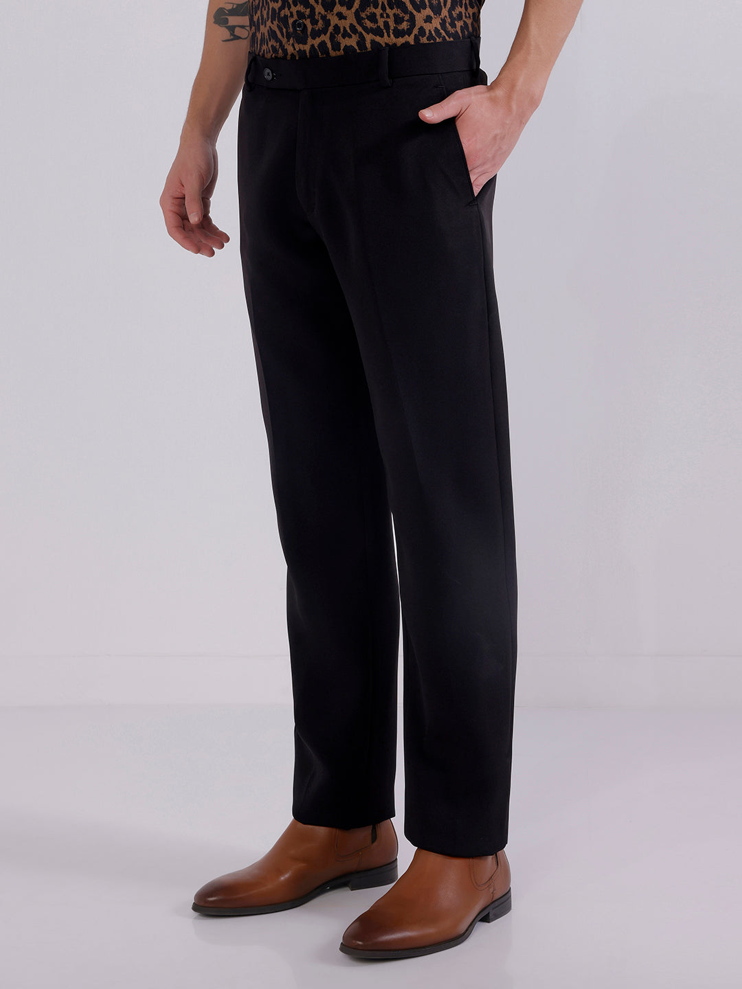 Men Black wide leg trousers