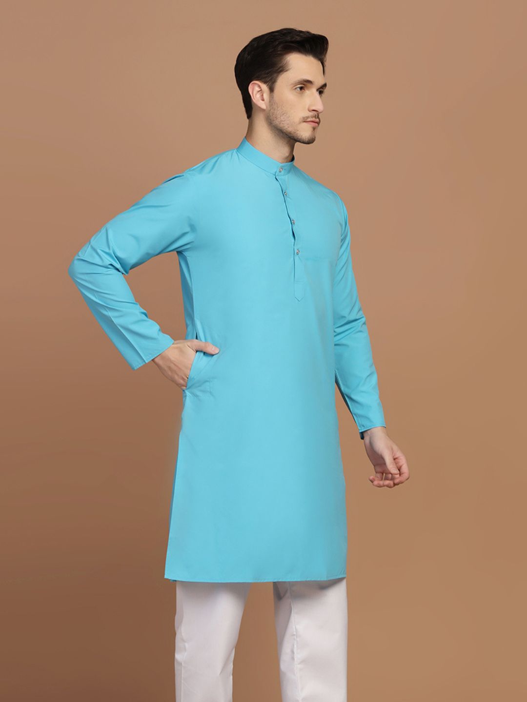 Men Blue Solid Kurta - Tahvo India