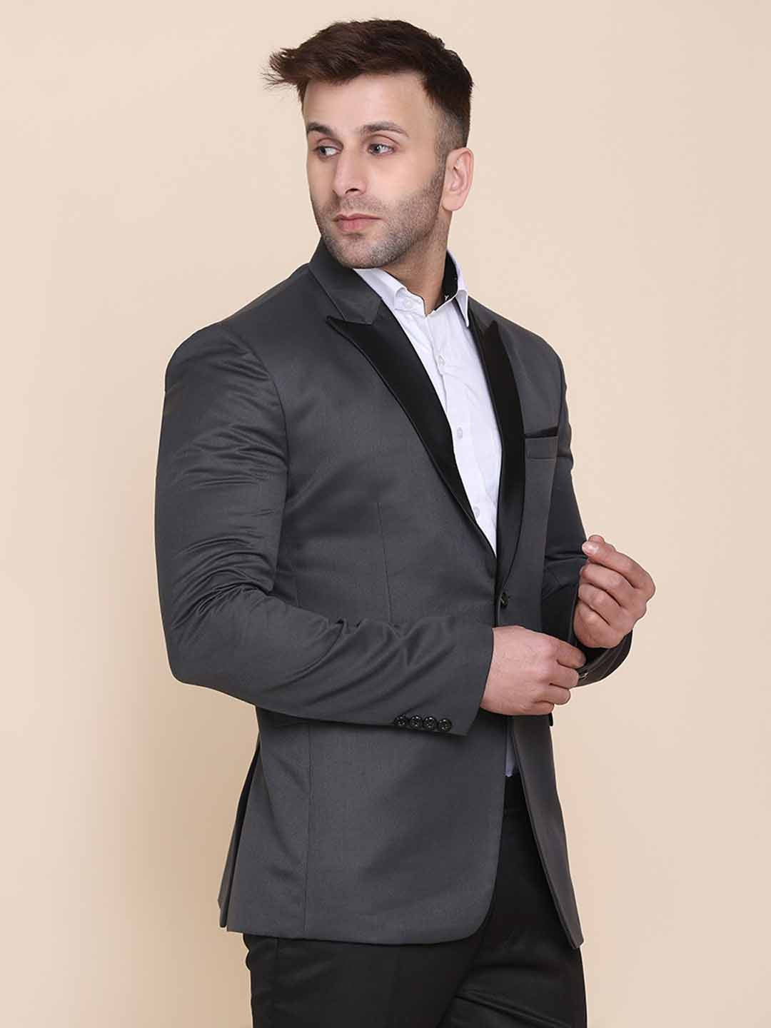 Men Grey Tuxedo With Hanky - Tahvo India