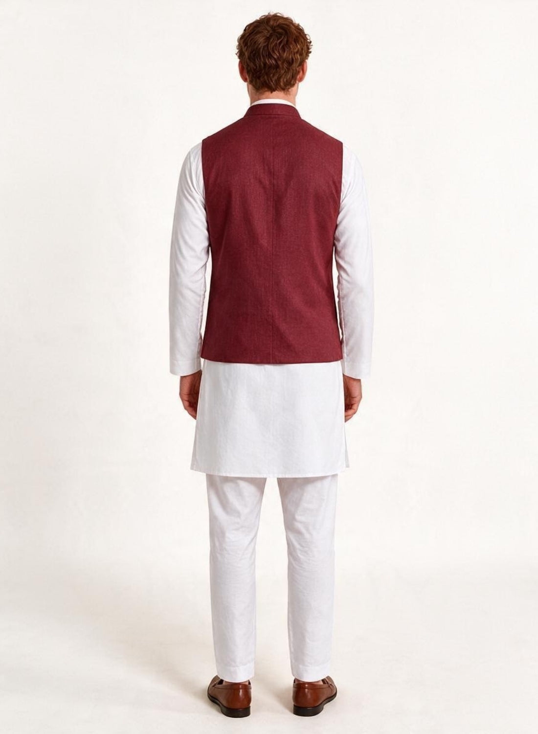Men Kurta Set With Maroon Jacket