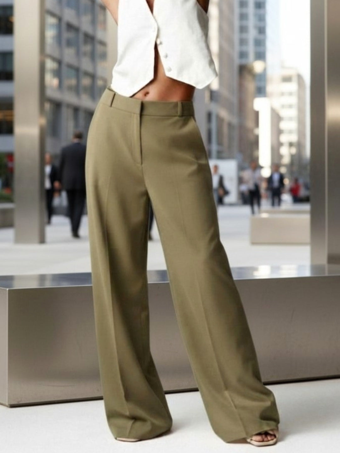 Women Solid Green Wide Leg Trousers