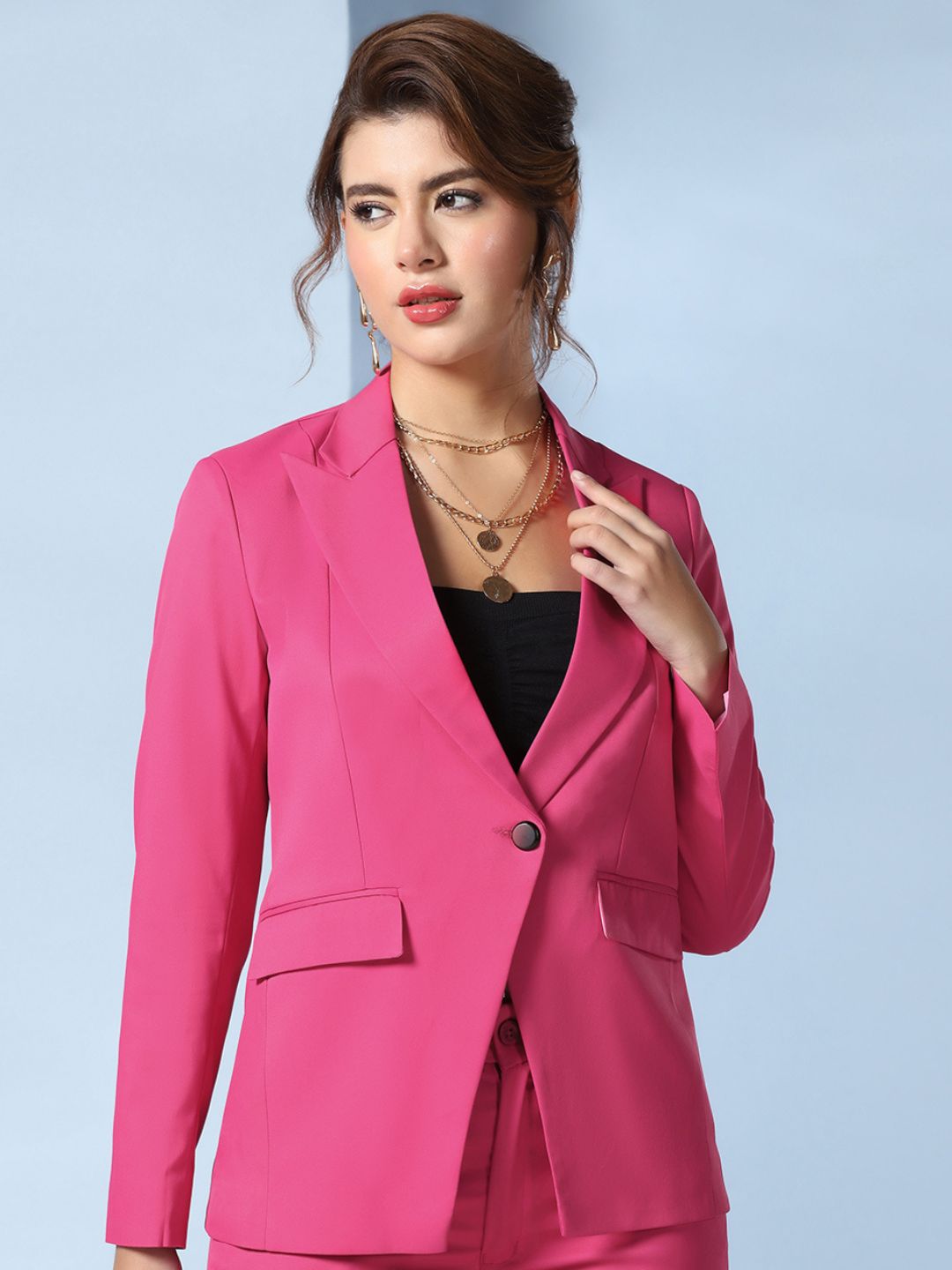 Wromen Pink one button blaze