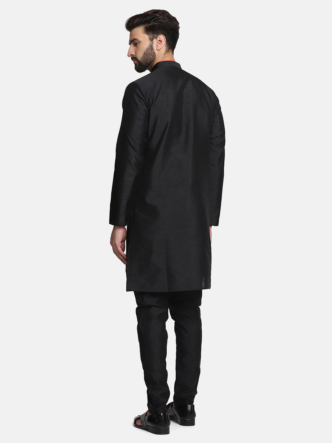 Men Black Dupion Kurta Set - Tahvo India