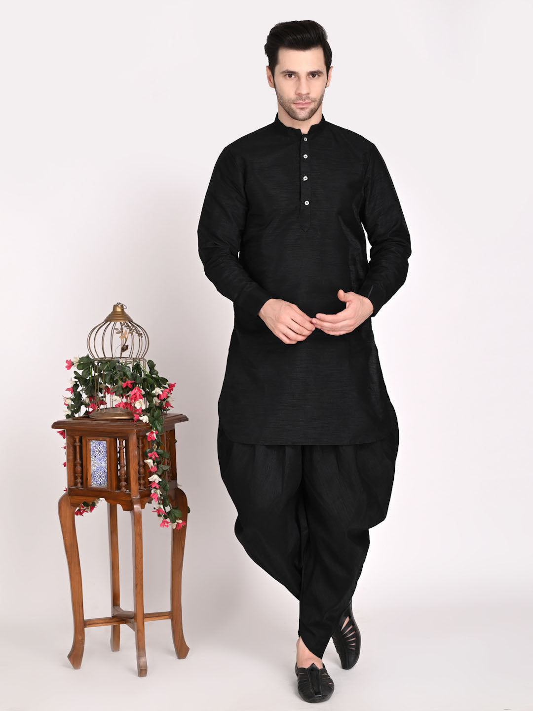 Men Black Dhoti Kurta Set - Tahvo India