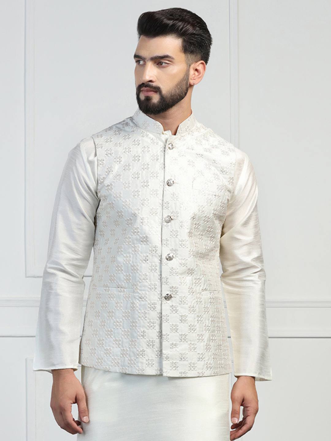 Men White Embroidered Jacket - Tahvo India