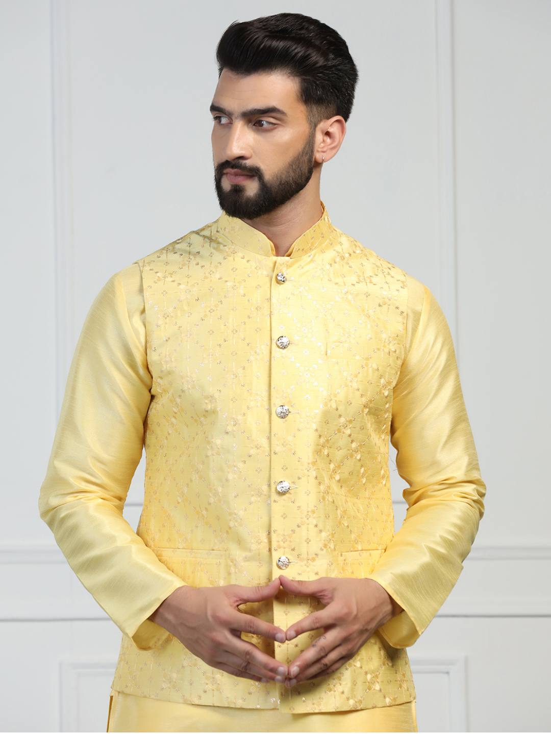 Men Yellow Embroidered Jacket - Tahvo India