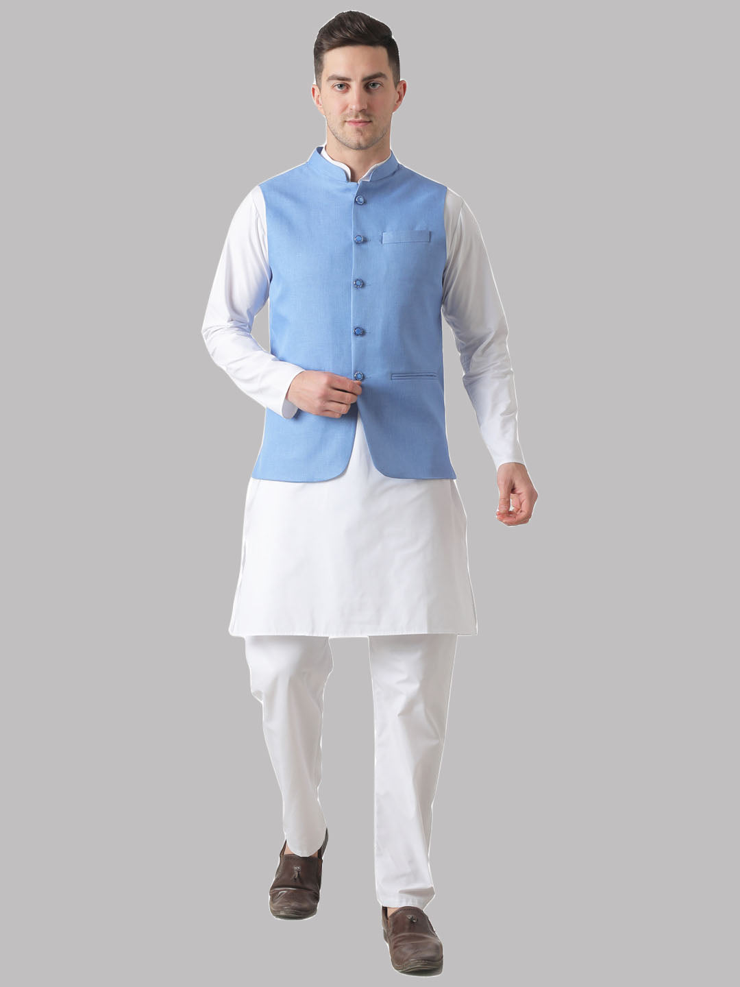 Men Kurta Set With Blue Jacket - Tahvo India