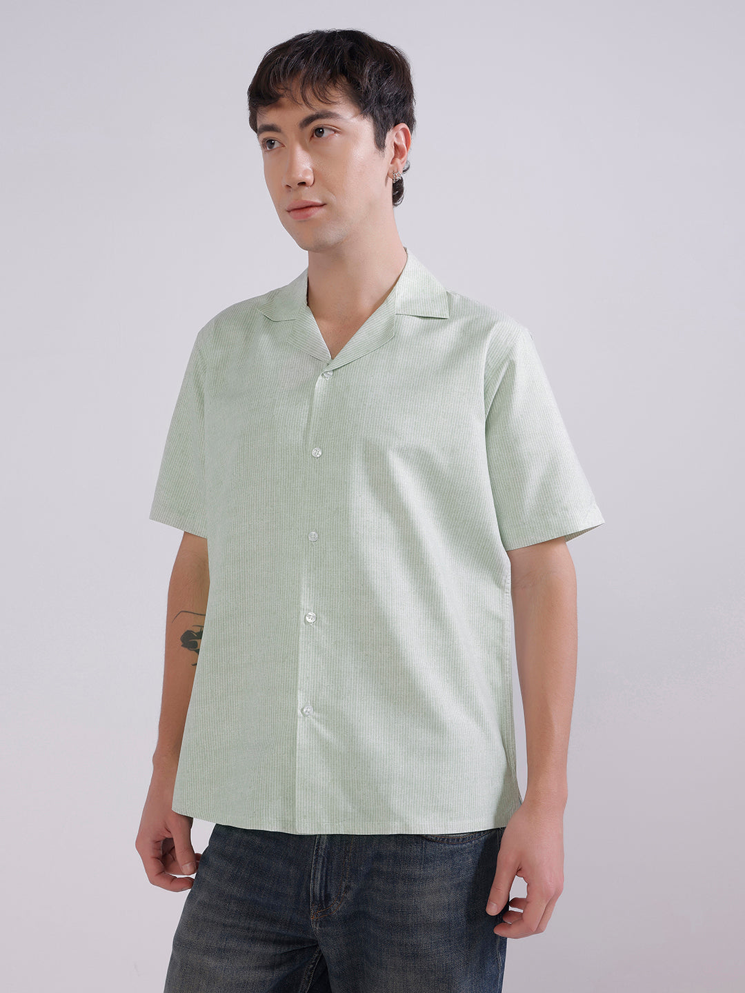 Men green stripes casual shirt