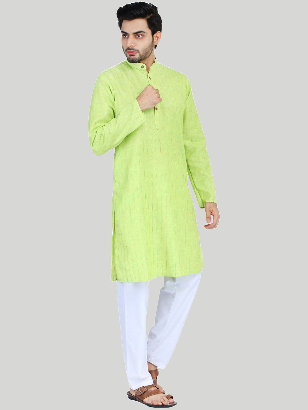 Men Casual Kurta And Pyjama - Tahvo India