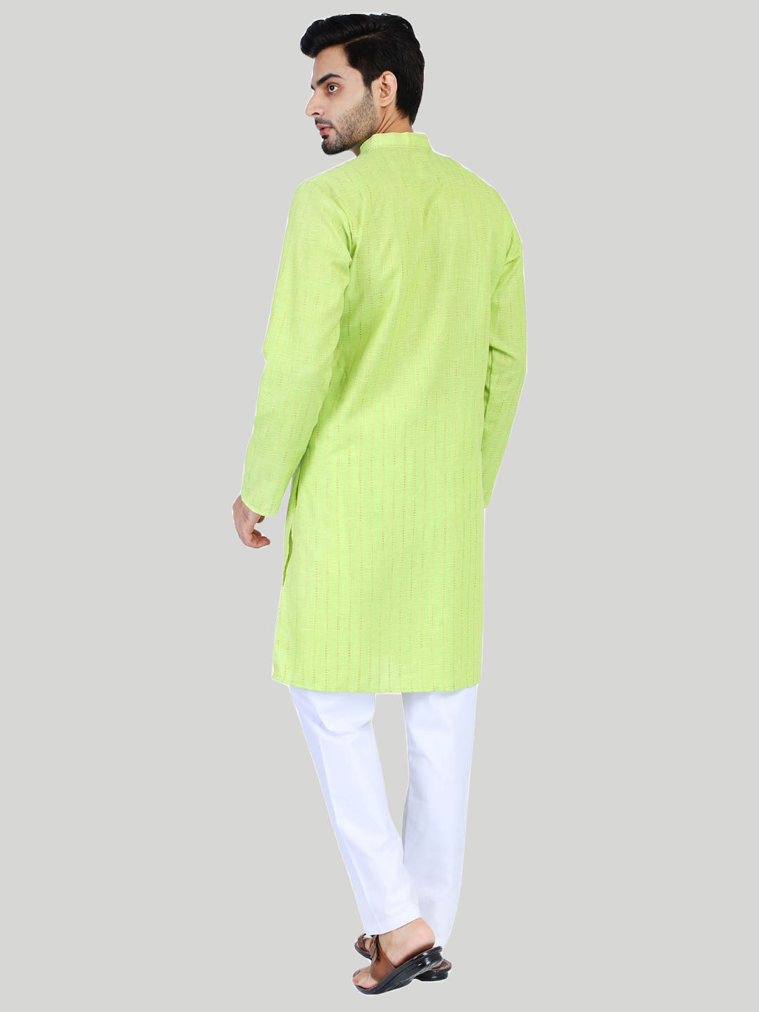 Men Casual Kurta And Pyjama - Tahvo India