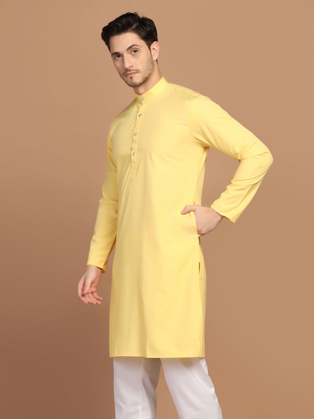 Men Yellow Solid Kurta - Tahvo India