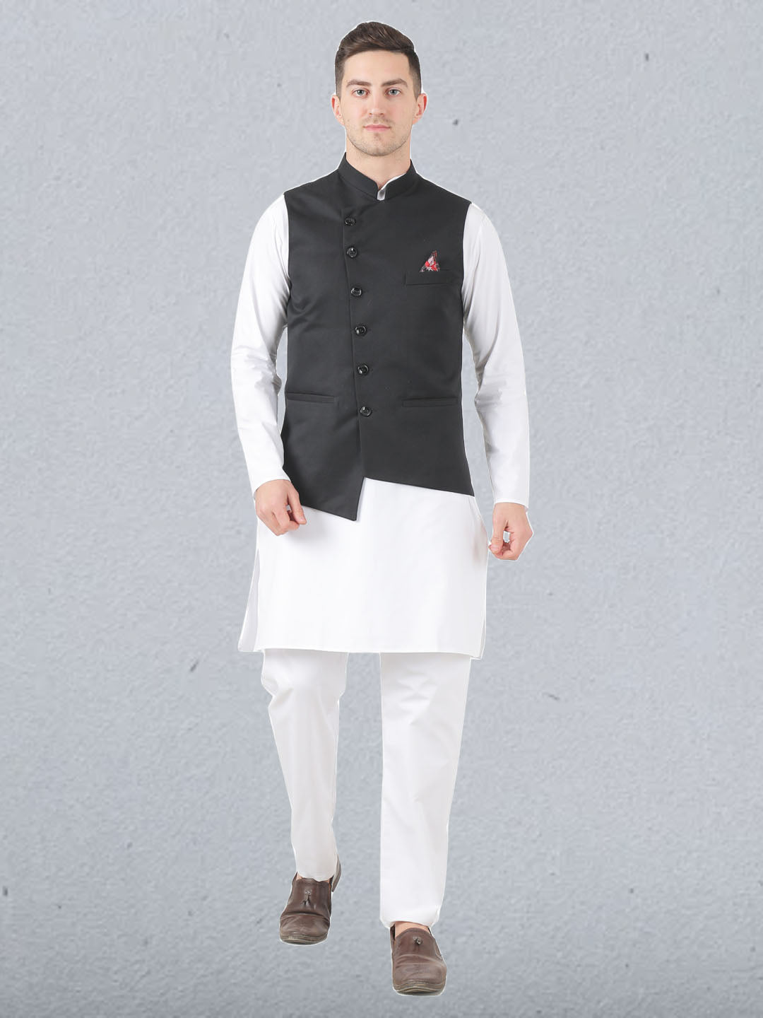 Men Kurta Set With Black Jacket - Tahvo India
