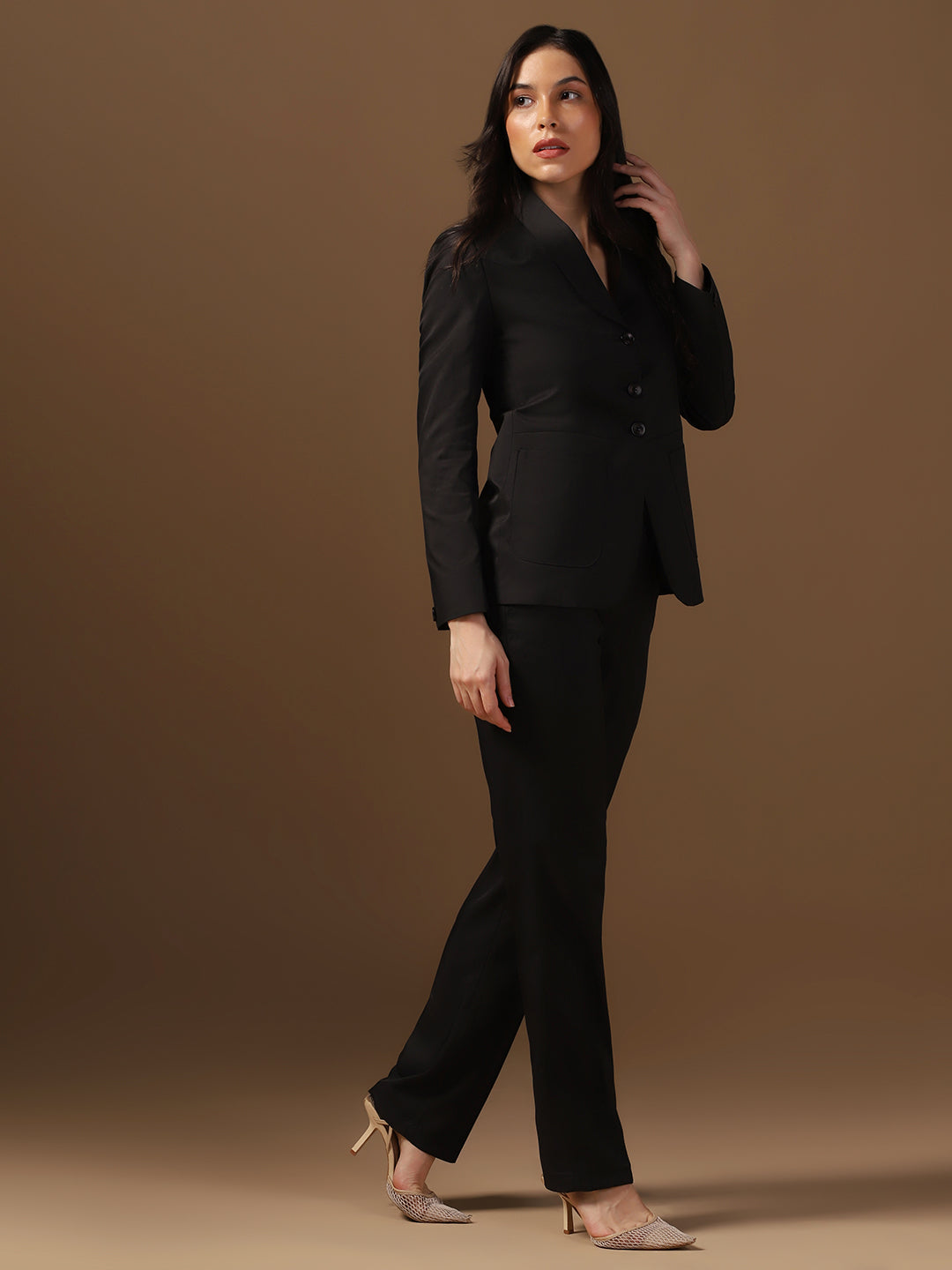 Women Black Blazer And Trousers Suit Set - Tahvo India