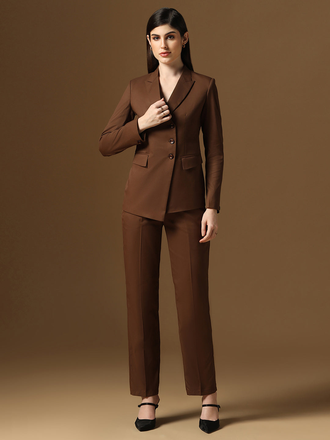 Women Brown Blazer And Trousers Suit Set - Tahvo India