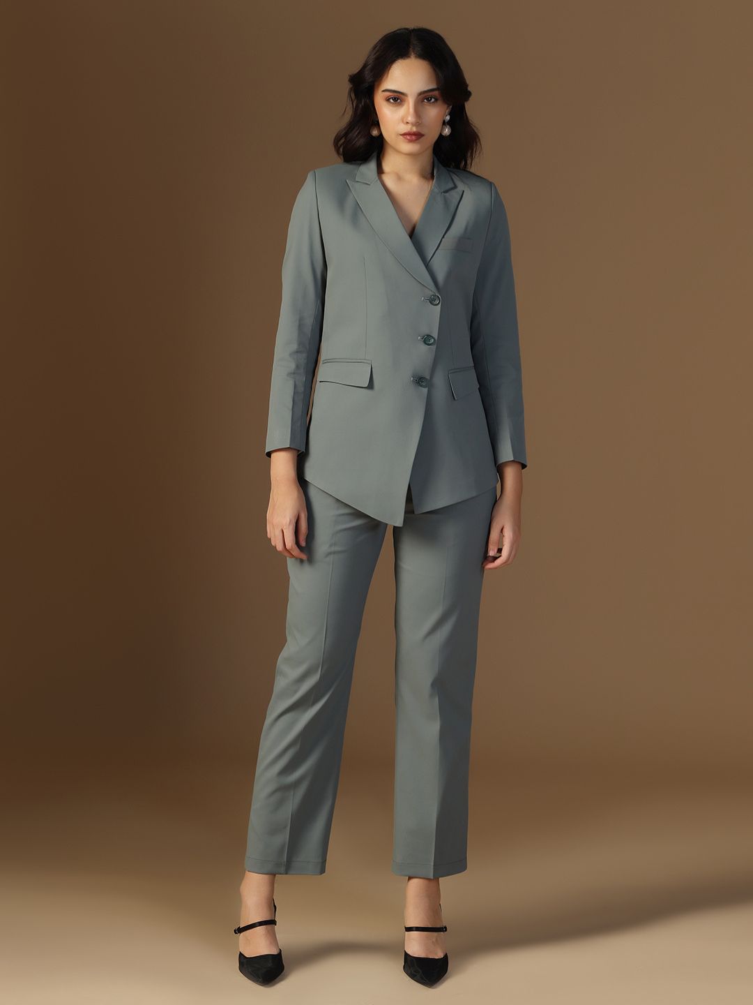 Women Green Blazer and Trousers Suit Set