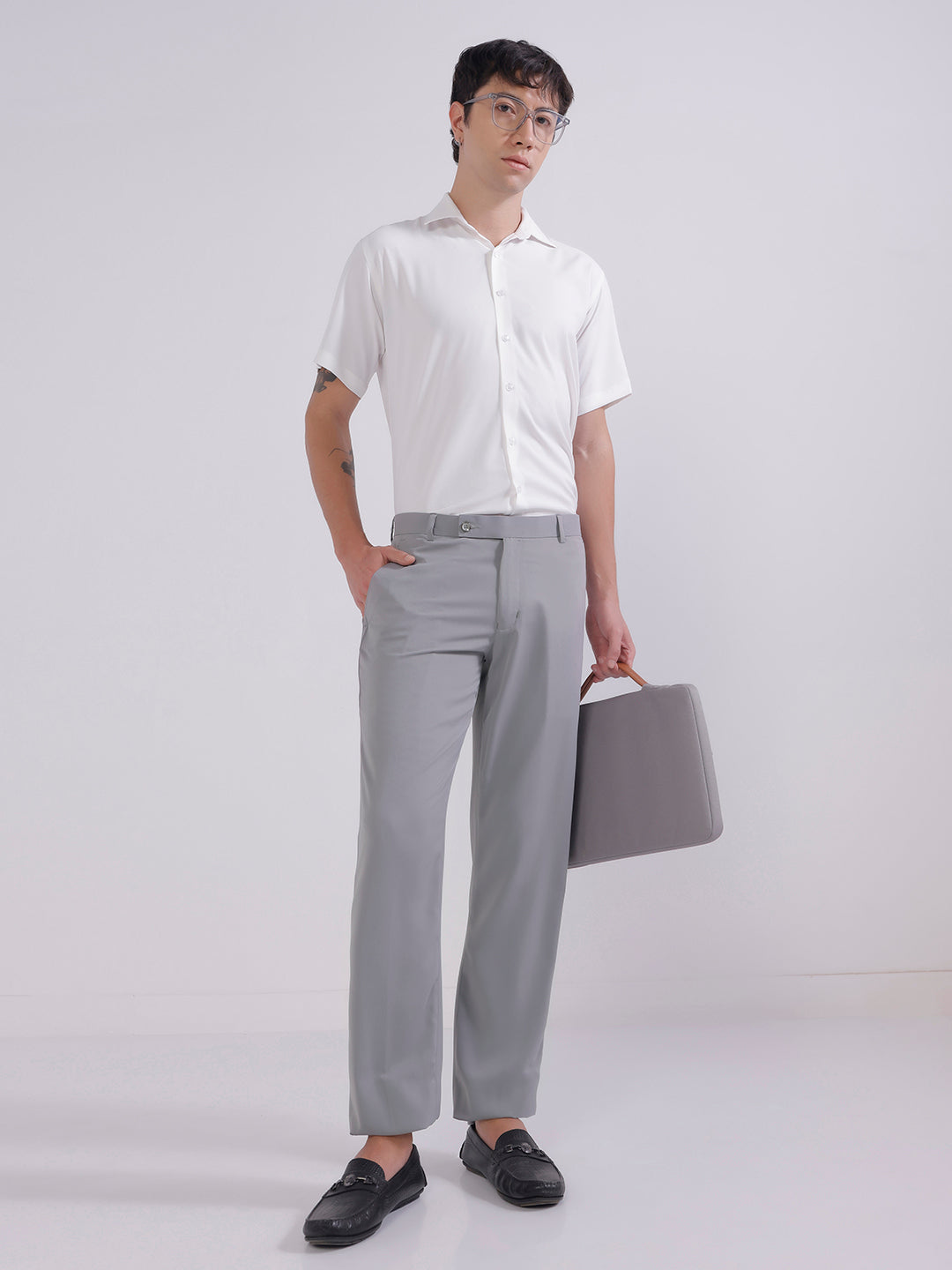 Men Grey wide leg trousers