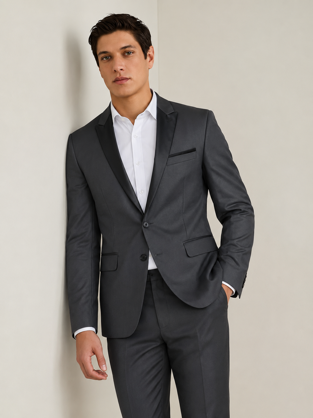 Men Grey Tuxedo With Hanky
