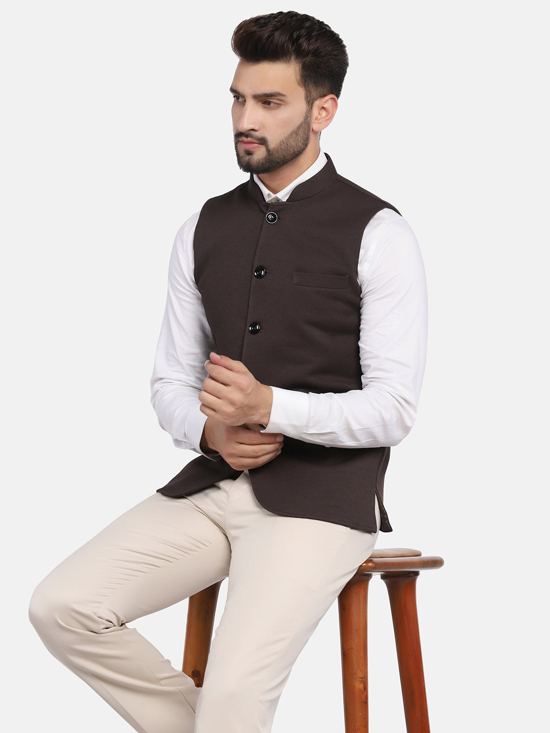 Men Brown textured Nehru Jacket - Tahvo India