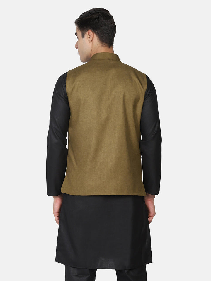Men Kurta Set With Jacket - Tahvo India