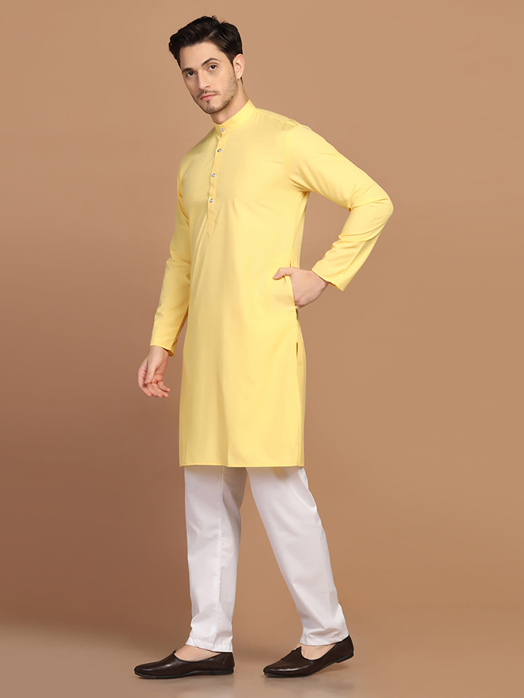 Men Solid Yellow Kurta Set - Tahvo India