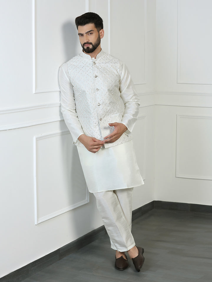 Men Embroidered Jacket With Kurta Pyjama - Tahvo India